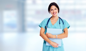 Travel nurses have a lot to consider when choosing a healthcare staffing agency.